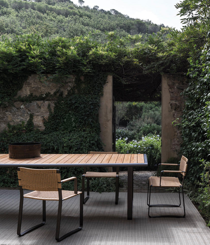 GOLDEN GATE OUTDOOR TABLE