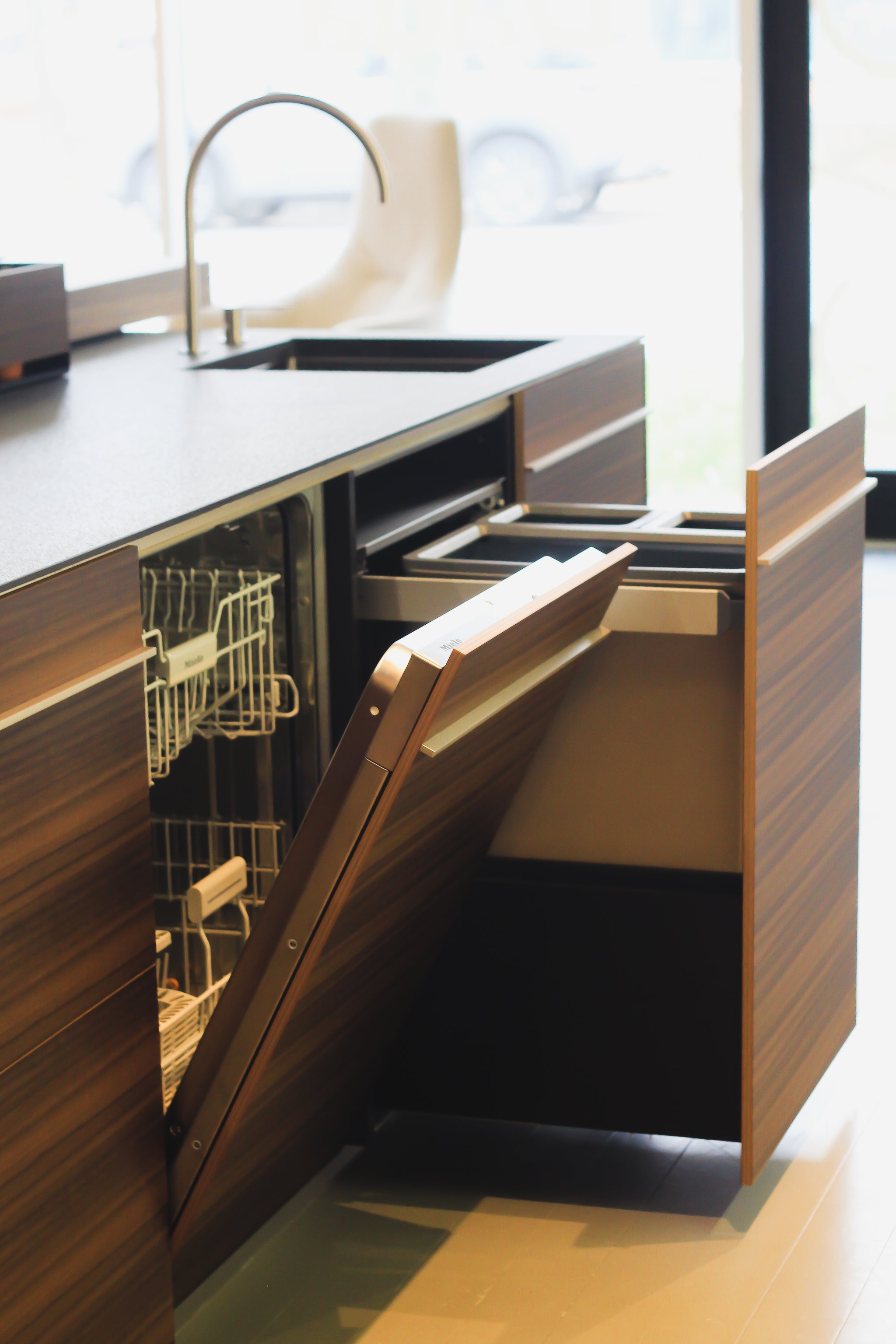 DADA Vela14 Kitchen – Charles Virone Concept